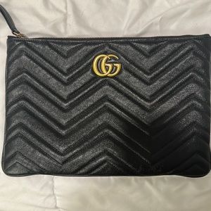 Gucci Black Marmont Leather Pouch.